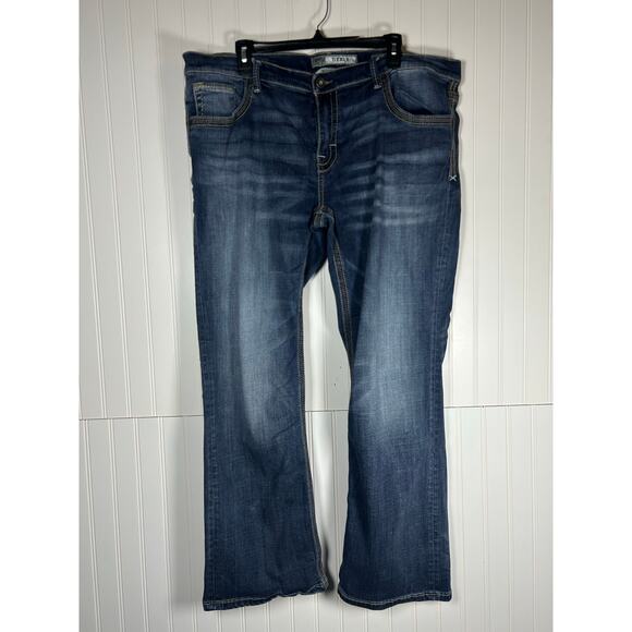 BKE Men's Derek Low Rise Relaxed bootLeg Jeans size 40 R - Picture 11 of 11